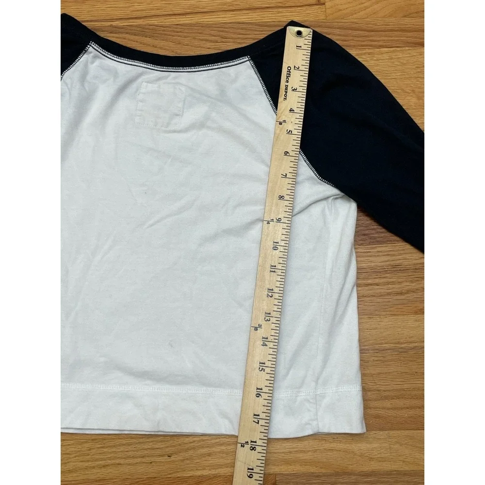 Hollister Women's XS White‎ T-Shirt Cotton Vintage Y2k  Raglan Sleeve Casual - Picture 3 of 8